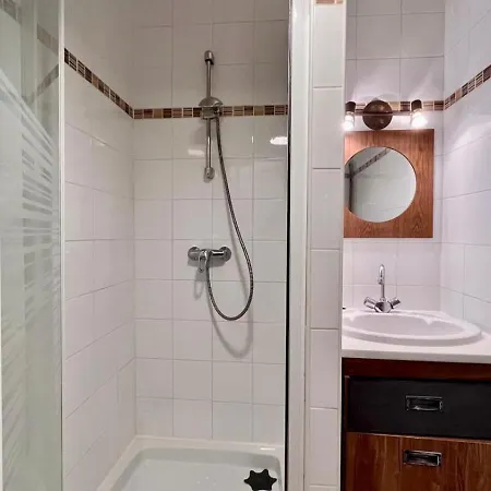 Nid Et Confortable * Париж